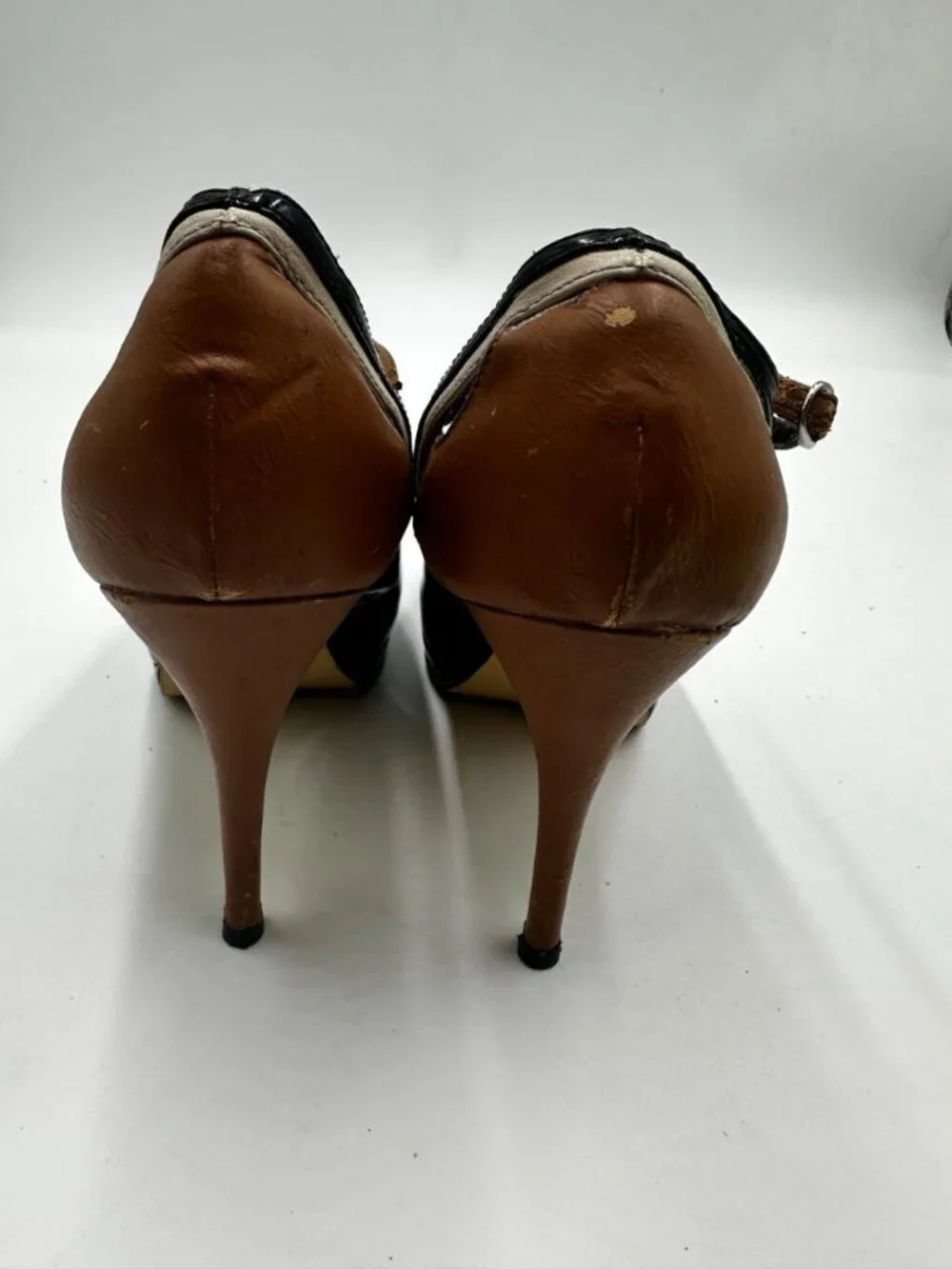 White House Black Market Peep Toe Heels Ankle Strap Pumps 9.5 M 4”